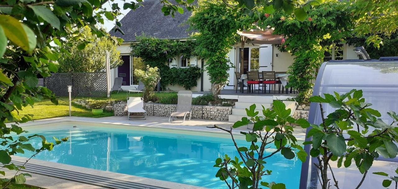 Au Coeur Du Bien-Etre, Gite Avec Piscine Chauffee Et Couverte, Spa, Sauna, Massages Monteaux Exteriér fotografie
